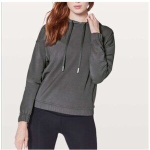 Lululemon Gray Twisted and Tucked Hoodie Sz 6 Athleisure Casual